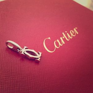 Cartier classic logo pendant/charm (white gold)
